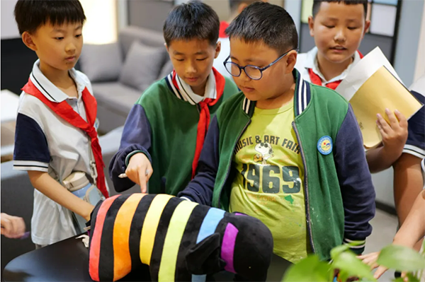 德爱威杭州工厂&建德市下涯中心小学开展2024年研学交流活动